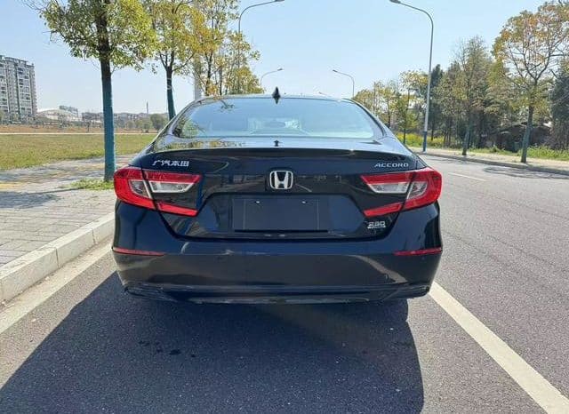 
								Honda Accord, 2021 full									
