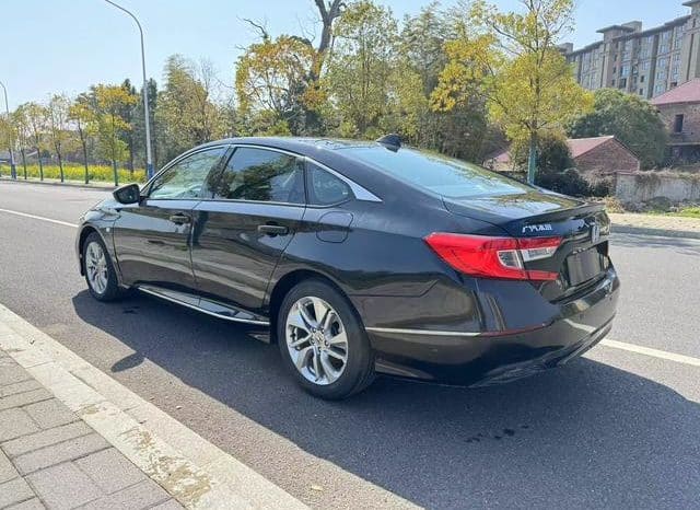 
								Honda Accord, 2021 full									