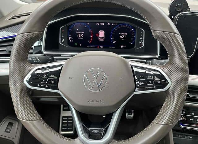 
								Volkswagen Tiguan L, 2021 full									