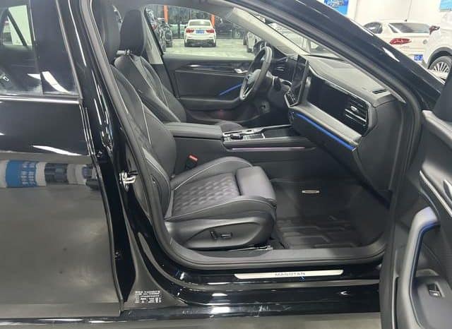 
								Volkswagen Magotan, 2024 full									
