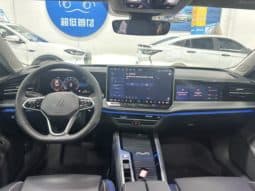 
										Volkswagen Magotan, 2024 full									