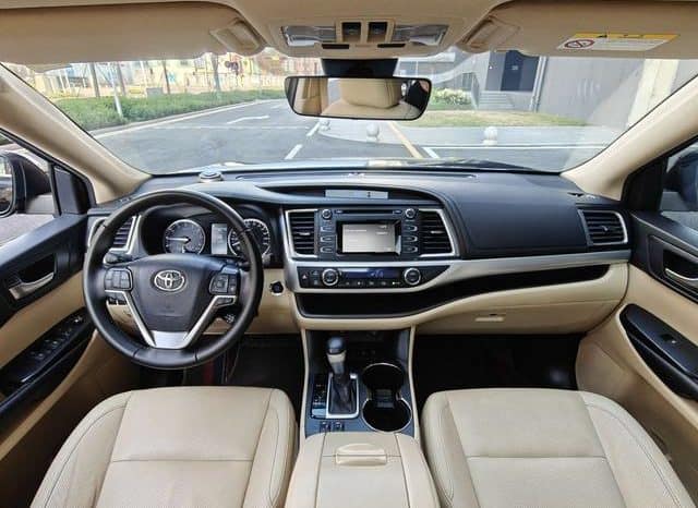 
								Toyota Highlander (III), 2021 full									