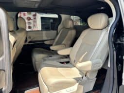 
										Toyota Granvia, 2023 full									