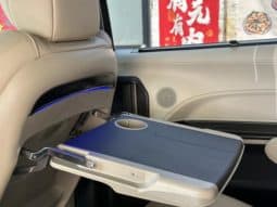 
										Toyota Granvia, 2023 full									