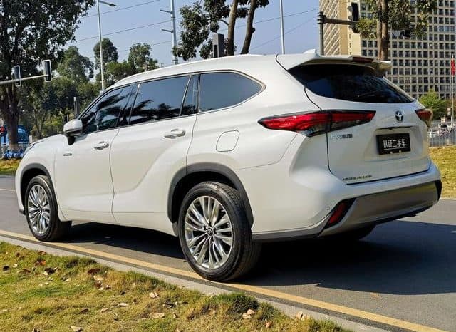 
								Toyota Highlander (III), 2021 full									