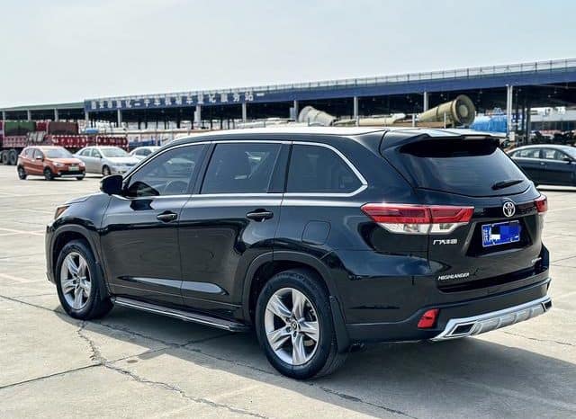 
								Toyota Highlander (III), 2021 full									