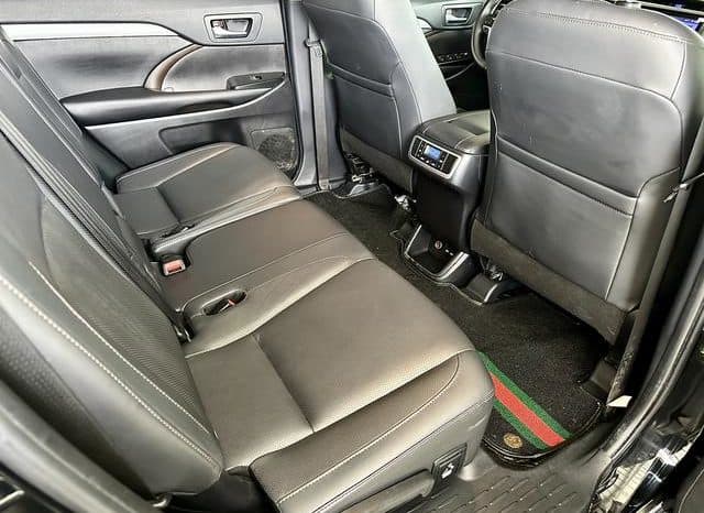 
								Toyota Highlander (III), 2021 full									