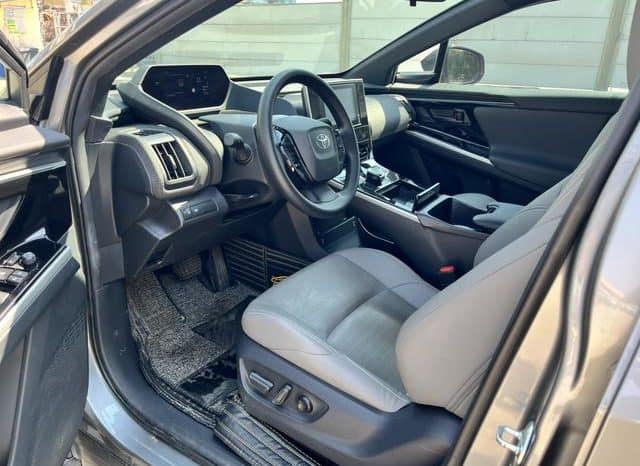 
								Toyota BZ4X, 2023 full									