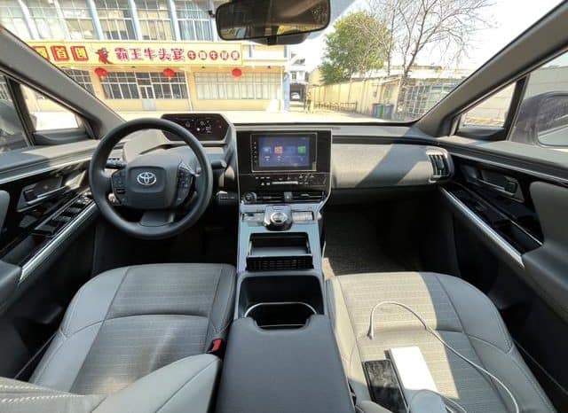 
								Toyota BZ4X, 2023 full									