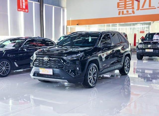 67de5bc52323e Toyota RAV4 (IV), 2024