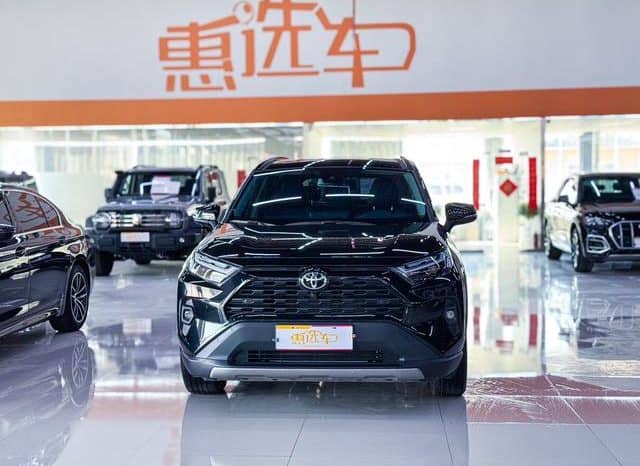 
								Toyota RAV4 (IV), 2024 full									