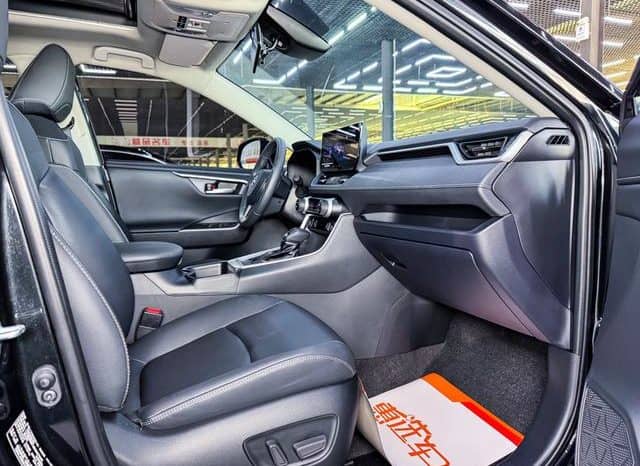
								Toyota RAV4 (IV), 2024 full									