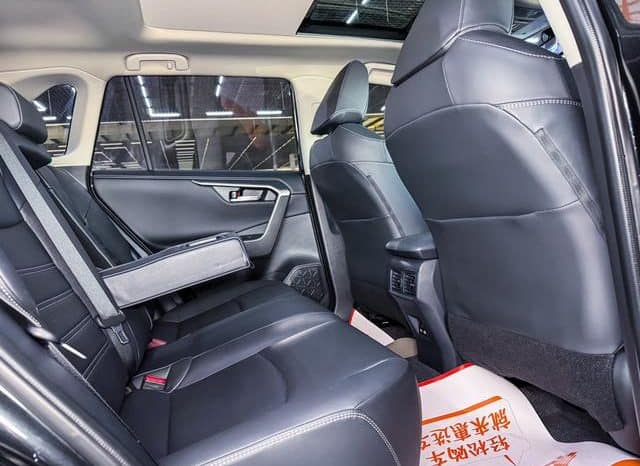 
								Toyota RAV4 (IV), 2024 full									