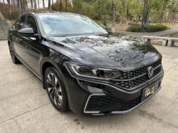 
										Volkswagen Passat, 2023 full									