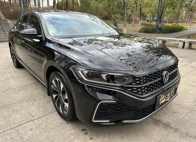 
								Volkswagen Passat, 2023 full									