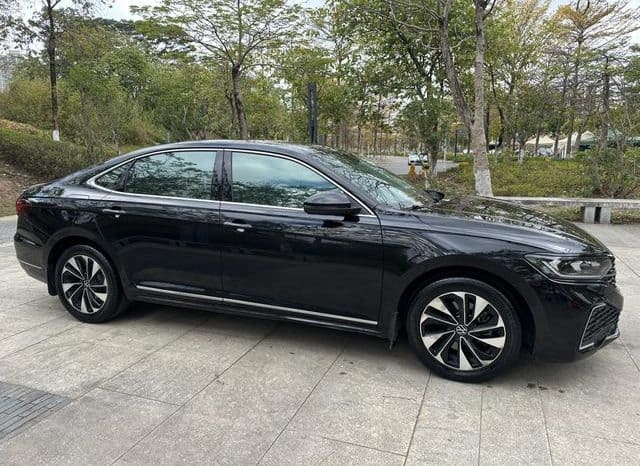
								Volkswagen Passat, 2023 full									