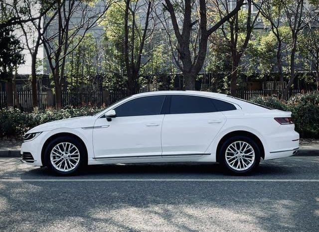 
								Volkswagen Passat CC, 2020 full									