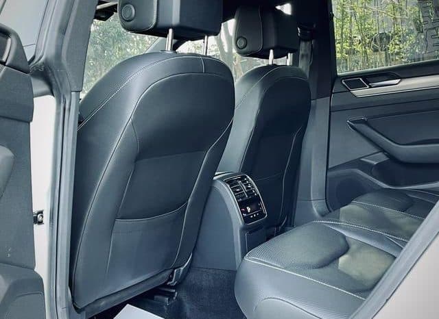 
								Volkswagen Passat CC, 2020 full									