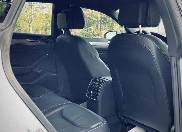 
								Volkswagen Passat CC, 2020 full									