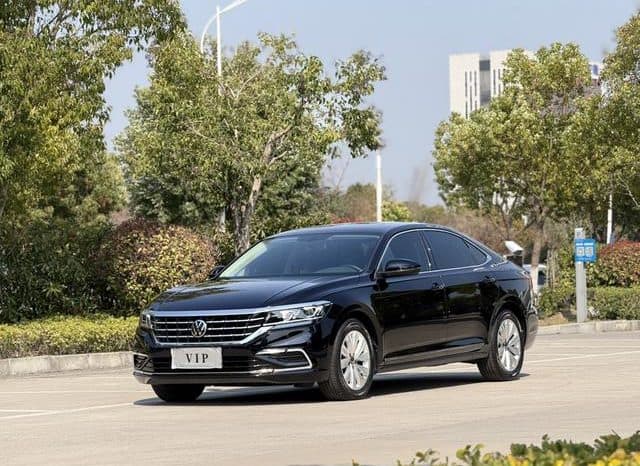 67de7fb4cf21e Volkswagen Passat, 2021