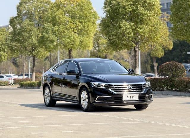 
								Volkswagen Passat, 2021 full									