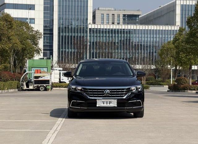 
								Volkswagen Passat, 2021 full									