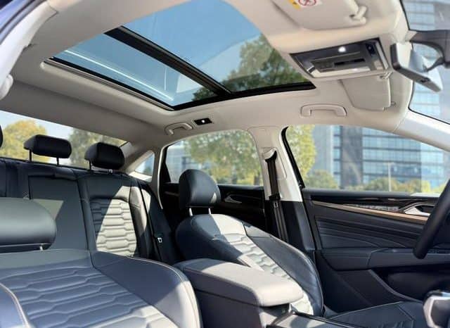 
								Volkswagen Passat, 2021 full									