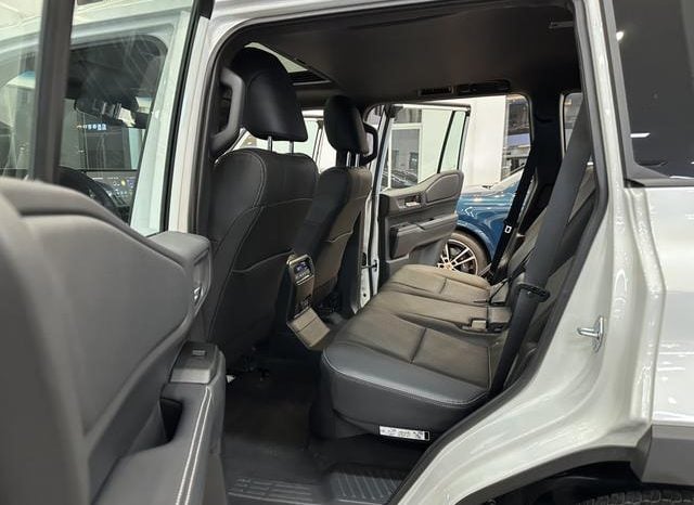 
								Toyota Prado, 2024 full									