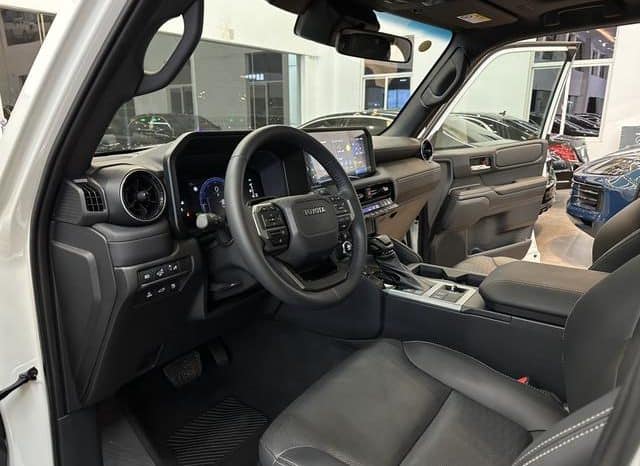 
								Toyota Prado, 2024 full									