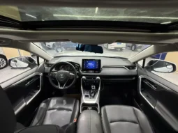 
										Toyota RAV4, 2021 full									