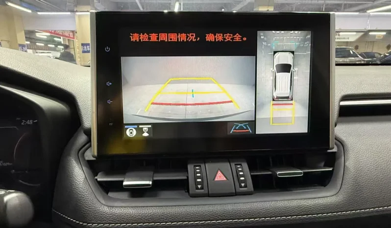 
								Toyota RAV4, 2021 full									