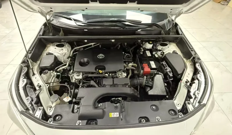
								Toyota RAV4, 2021 full									