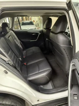 
										Toyota RAV4, 2021 full									