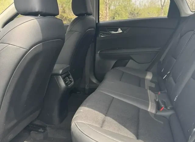 
								Kia K3, 2021 full									