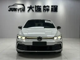 
										Volkswagen Golf, 2021 full									