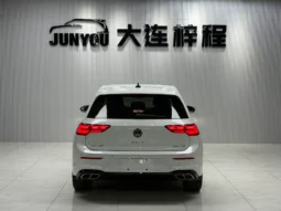 
										Volkswagen Golf, 2021 full									
