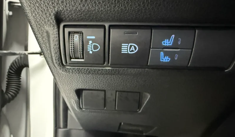 
								Toyota Corolla Cross, 2022 full									