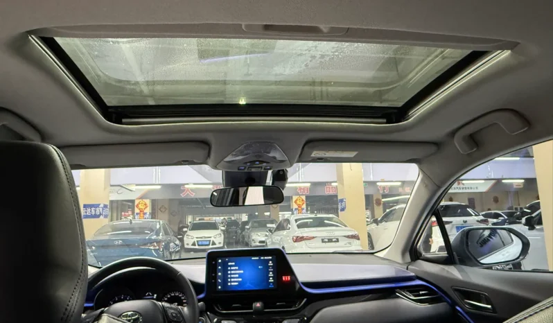 
								Toyota CHR, 2021 full									