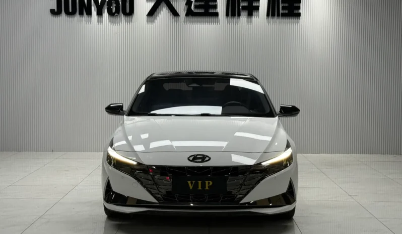
								Hyundai Elantra, 2021 full									