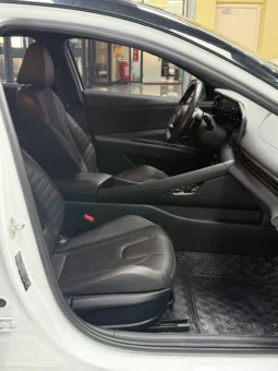 
										Hyundai Elantra, 2021 full									