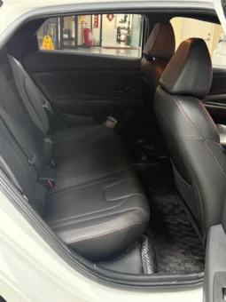 
										Hyundai Elantra, 2021 full									