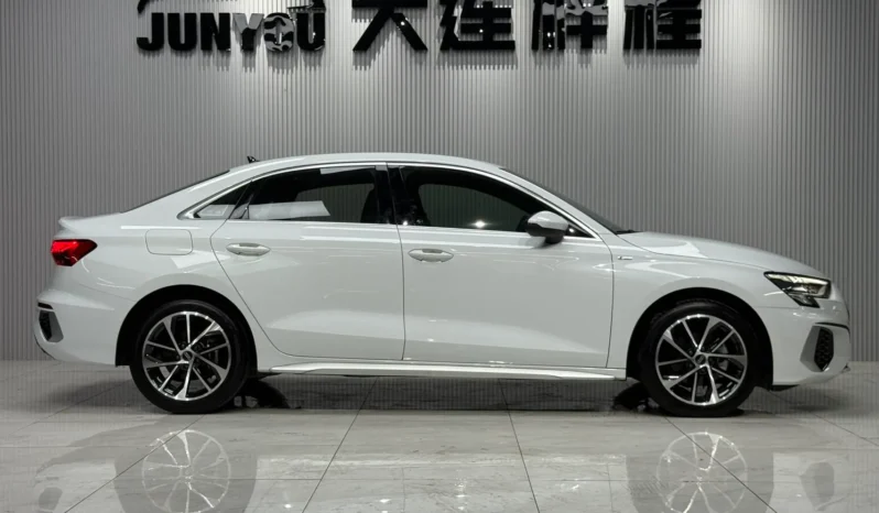 
								Audi A3L, 2022 full									