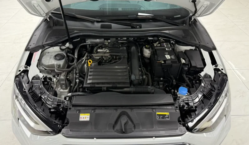 
								Audi A3L, 2022 full									