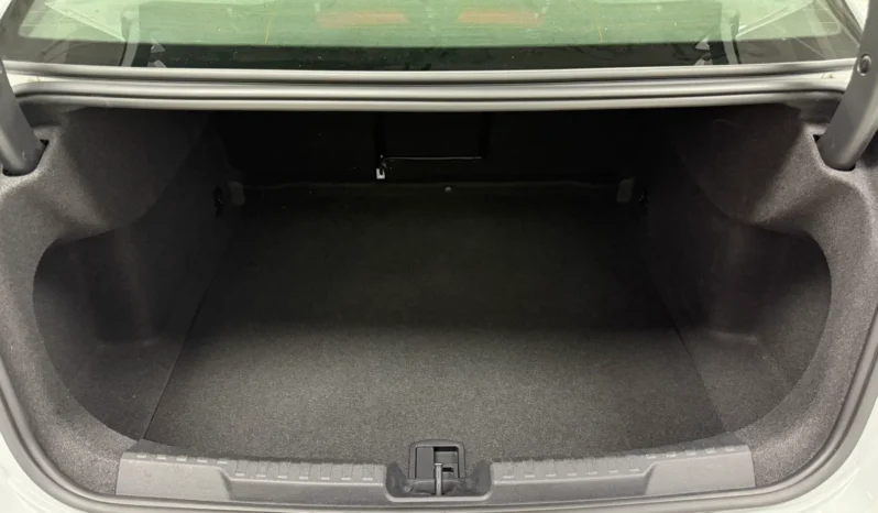 
								Audi A3L, 2022 full									