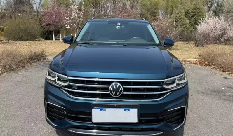
								Volkswagen Tiguan L, 2021 full									