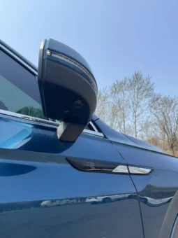 
										Volkswagen Tiguan L, 2021 full									