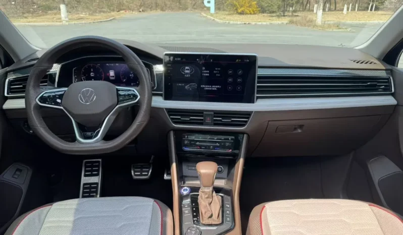 
								Volkswagen Tiguan L, 2021 full									