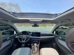 
										Volkswagen Tiguan L, 2021 full									