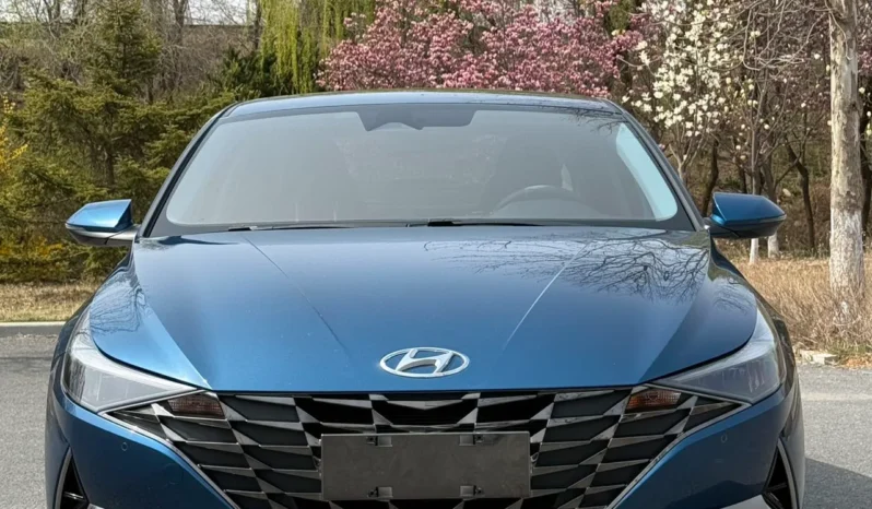 
								Hyundai  Elantra, 2021 full									