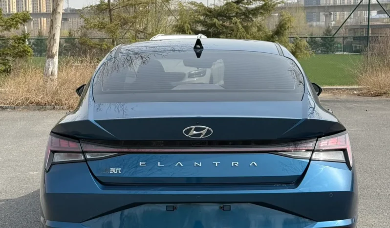 
								Hyundai  Elantra, 2021 full									